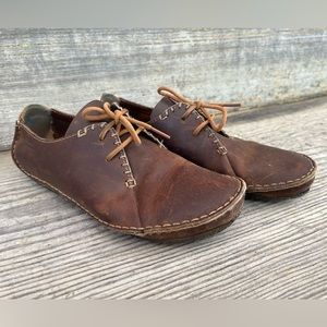 Clarks Faraway Field (Janey Mae) Oxford Shoes / Beeswax Leather